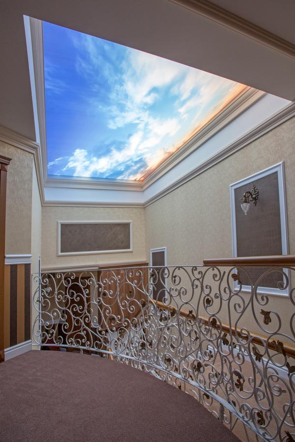 Hotel Green Garden Shumen Exterior photo
